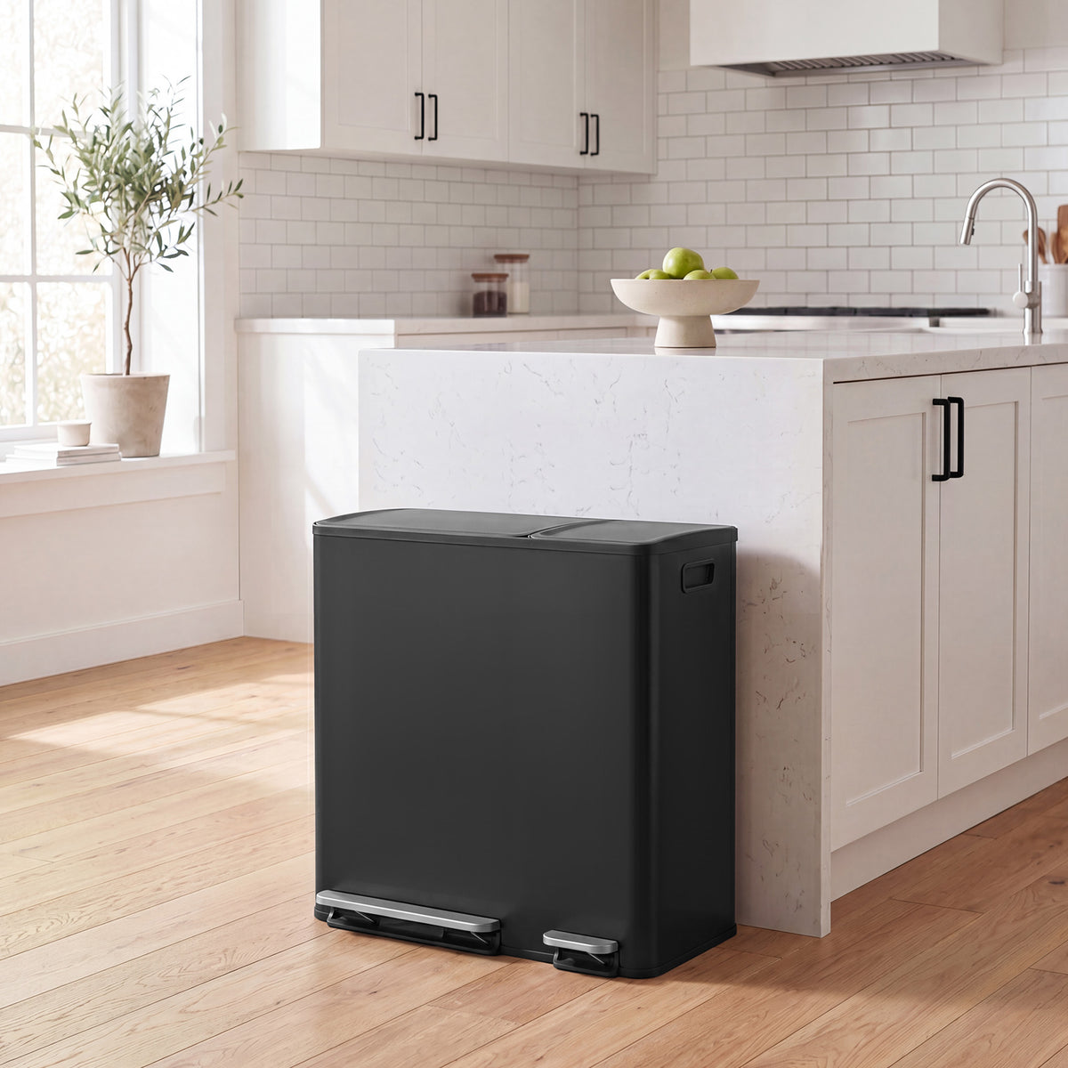 Dual-Compartment Recycling Bin, Stainless Steel Pedal Trash Can with Soft-Close Lid, for Kitchen, Inner Buckets, Black