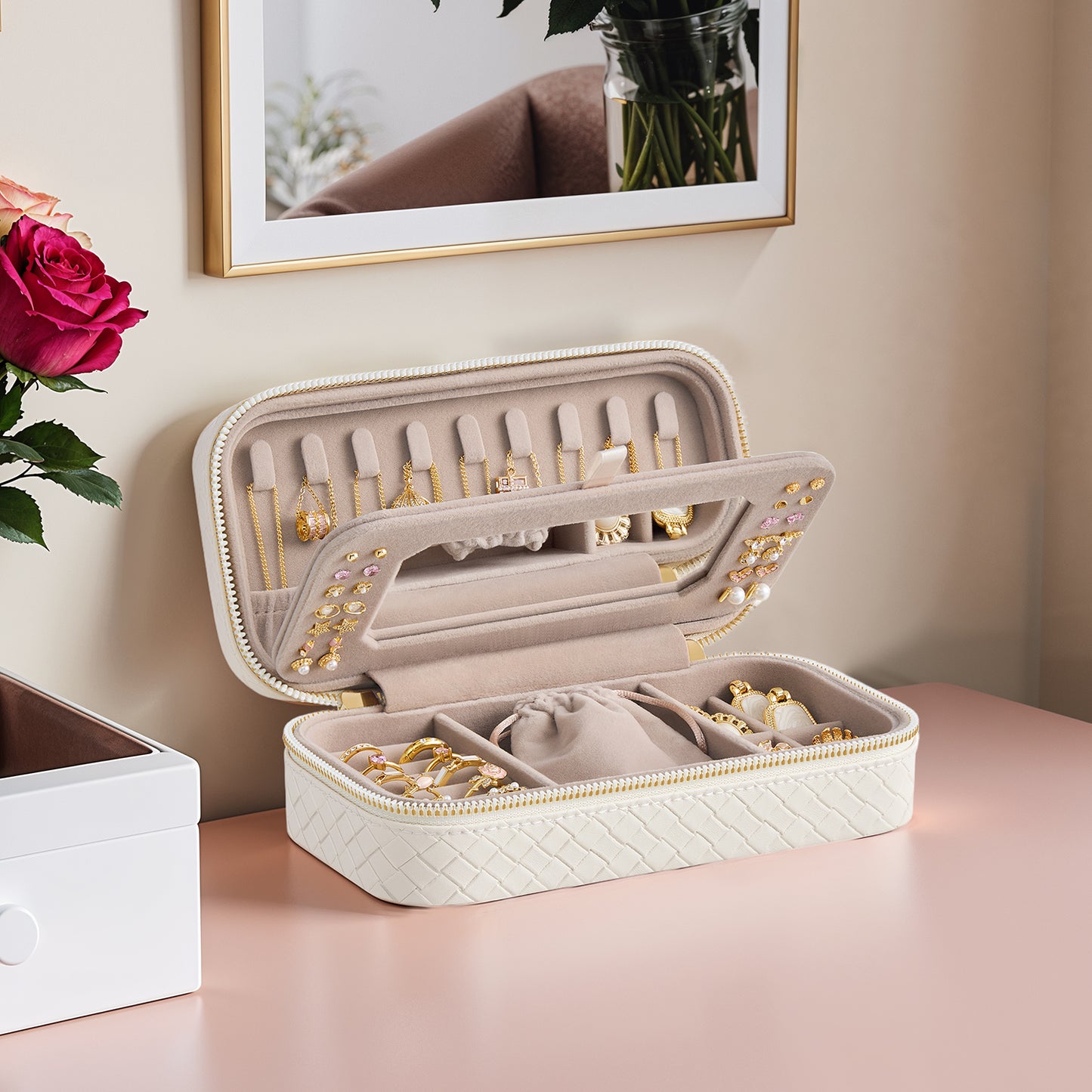 Travel Jewelry Case with Mirror, Woven PU Leather Jewelry Organizer & Removable Pouch, Portable Jewelry Box, Cloud White