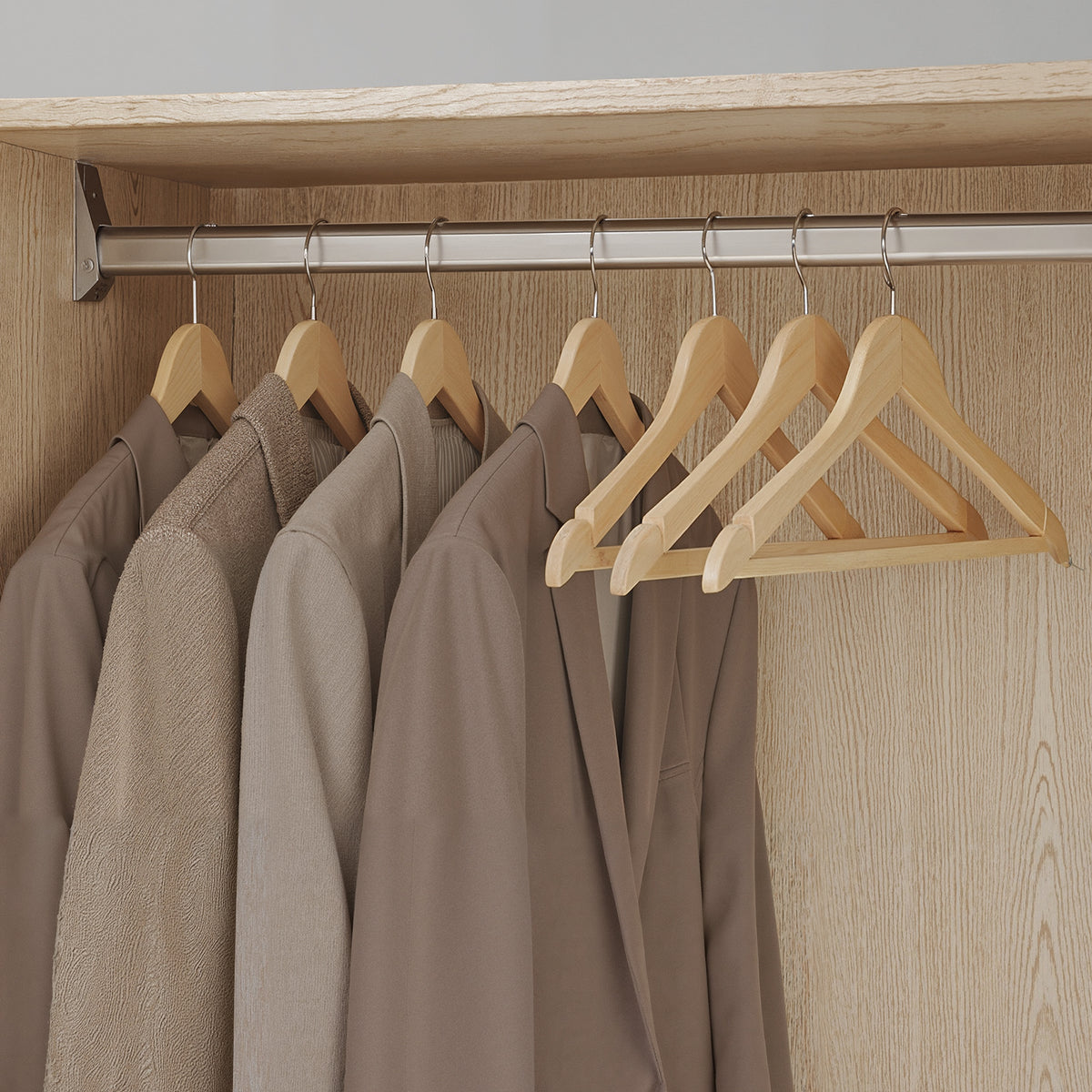 ubber Coated Wooden Hangers, 20-Pack Clothes Wood Hangers, Non-Slip Coat Hangers, Rubber Hangers with Shoulder Grooves and 360° Swivel Hook, Natural